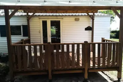 Mobilhome Cottage confort 2 chambres terrasse couverte 3 personnes
