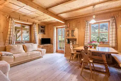 Image de Appartement \"Stofnerhof Bauernhaus\" avec vue sur les montagnes, jardin partagé et Wi-Fi