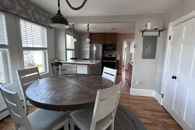 Image de Centrally located in Portland, Me. Close to Back Bay, Eastern Prom, Rt. 295.