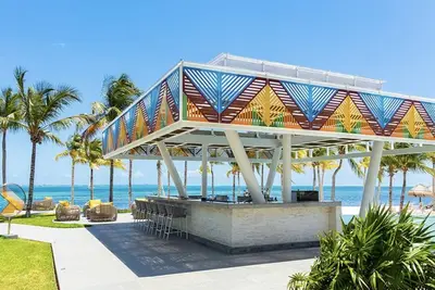 Image de 3 Bdr Penthouse @ Garza Blanca, 750 a  night! 08/09-12. . . Amazing opportunity!