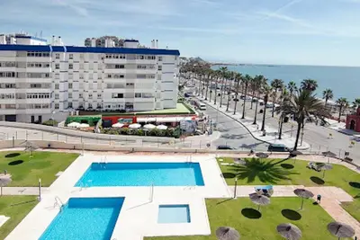 Image de H2m Aloha Playa 1st Line Beach Terrace and pool