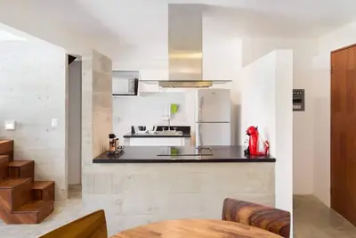 Image de Awesome double height loft with mesh net