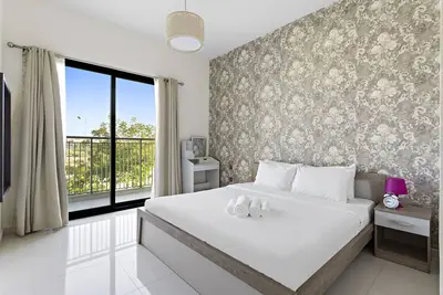 Image de Elegant 3 Br Villa Damac Hills 2