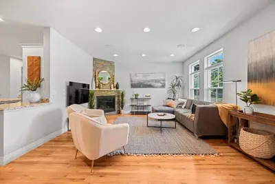 Image de Luxury 5 bd / 4ba - sleeps 10 Near Platt Park / Du