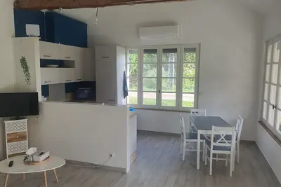 Image de Cottage/gîte à Labri de Lagitation Dans un Environnement Calme et Serein