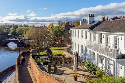 Image de Chester’s Finest Holiday Home with Breath taking River Dee Views and Historic Elegance