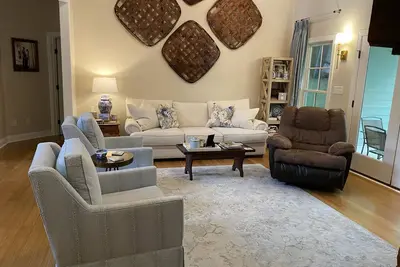 Image de Masters Rental, 7 miles from course, 6 bedrooms, southern charm