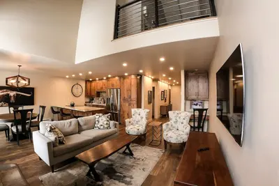 Image de Luxury Unit - Amazing views! Heated Pool