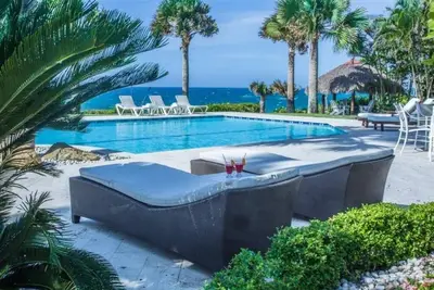 Image de Villa Shangri-La – Luxury Oceanfront Estate