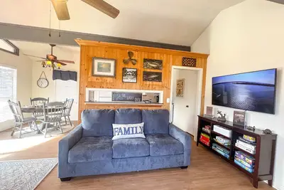 Image de Dive Into Peace On Grand Lake!