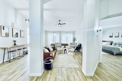 Image de Private Luxury Home - 5 min from Downtown Gilbert with Pool. Pet-Friendly!