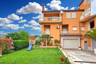 Image de Apartment 2310/104013 (Istria - Galižana), 5000m from the beach