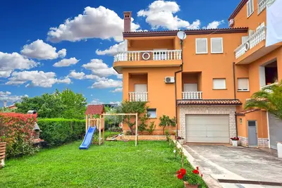 Image de Apartment 2310/104015 (Istria - Galižana), 5000m from the beach