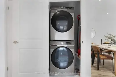 Image de Luxurious Modern Getaway 3bd 2bt Near 401