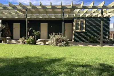 Image de Guest House - Heart of Dungog Cbd with a fabulous view