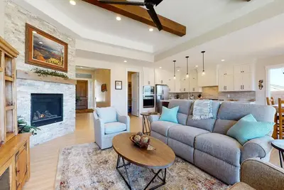 Image de Fire Rock | Brand New 30+ Day | 3 bed/2. 5 bath