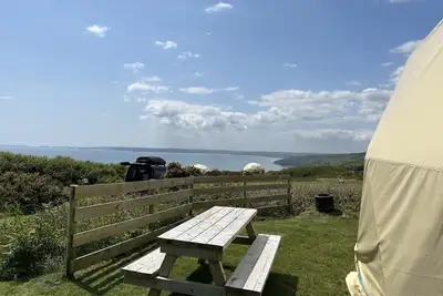 Image de Geodome Glamping with sea views near Pendine