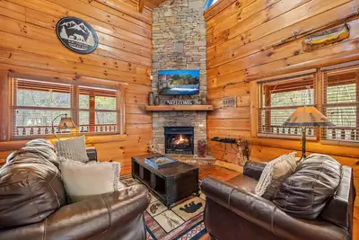Image de Relaxation awaits you! Great location, easily accessible!