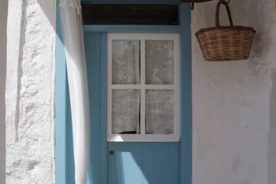 Image de Cycladic stone house, part of the Kimolos Castle