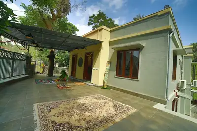 Image de Cozy Bungalow amidst the green jungles