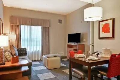 Image de Unforgettable Resort Experiences Await:3 Units w/ Free Parking, Full Kitchen, Pool