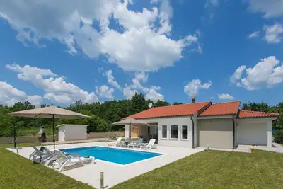 Image de Maison de vacances Labin pour 1 - 8 personnes avec 3 chambres à coucher - Maison de vacances