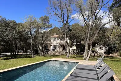 Image de Mas Provencal au Calme Ideal Pour se Reposer et Visiter la Provence