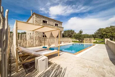 Image de Villa Koroni - Trois Chambres Villa, Couchages 6
