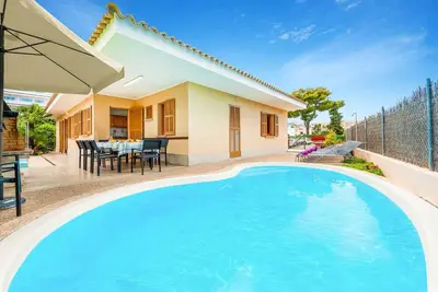 Image de Can Cladera - Trois Chambres Villa, Couchages 6