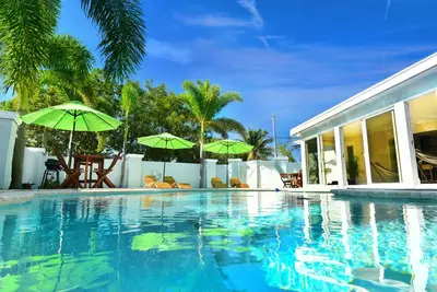 Image de Spacious 5bd w/ Pool, Bbq, Beach\n