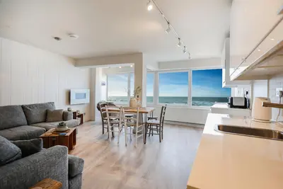 Image de Appartement-Panoramique-Salle de bain privée séparée-Vue mer-Sea Spray