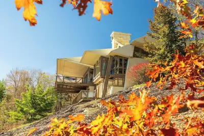 Image de The Kite House Highlands, The Kite House Highlands, an exquisite designer house with spectacular vi