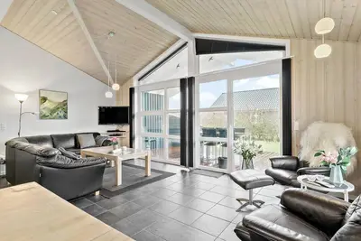 Image de Superbe maison à Tarm avec WiFi
