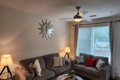 Image de Beautiful and cozy 1bed\/bath Addison Apt