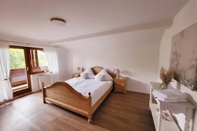 Image de Gemütliche Ferienwohnung mit Exotischen Tieren auf dem Grundstück