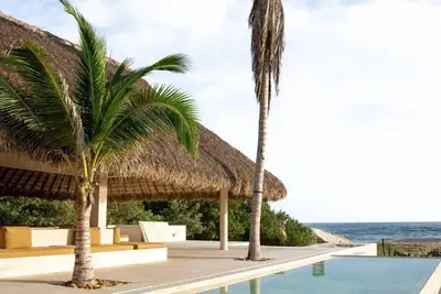 Image de Casa Jurel with pool and private beach access
