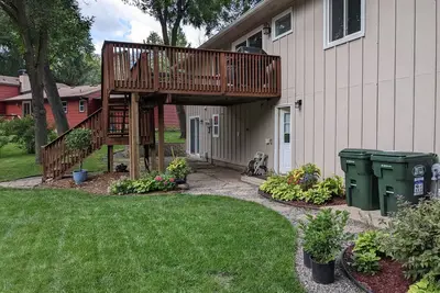 Image de Beautiful House with Garden in the Heart of Eagan