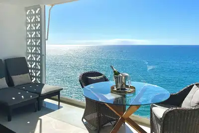 Image de Seaside Bliss: Spectacular View, Beachfront Haven