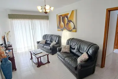 Image de Isabel Dream V, à 5 km de Sintra, à 200m de la gare de Mercês.