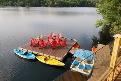 Image de Bancroft area, foosball, pool table, arcade, badminton and more. . . .