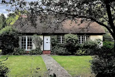 Image de Picturesque 4 Bed Cottage Lingfield, Surrey