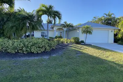 Image de The Island House on Pine Island\nwith heat-pump heated  most privacy pool