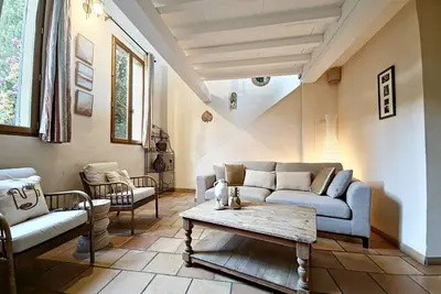 Image de Maison 2 Chambres au Coeur des Alpilles, Jardin. Animaux de Compagnie Acceptés!