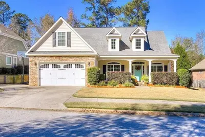 Image de 5 Bedroom Masters Rental with Pool and River Access