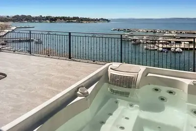 Image de Superbe appartement à Petrcane avec.