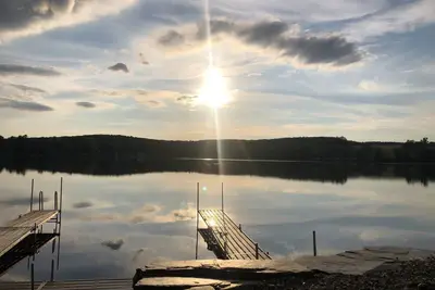 Image de Lakeside Cabin Retreat!