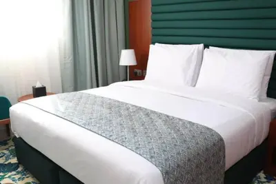 Image de Two Bedroom Apartment Near by House of Golden Tea