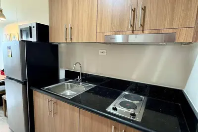 Image de Family suite with 1 bedroom and balcony, stay with us at Smdc Shore 3 Residences