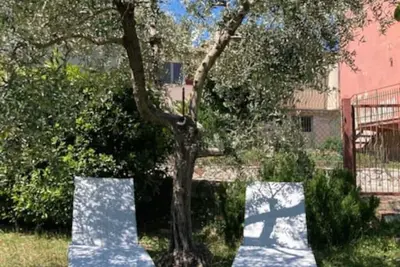 Image de Villa del Monte - charming & quite holiday home 2-4 pers. with garden