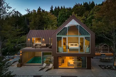 Image de Villa Luiv Chalet with heated indoor pool